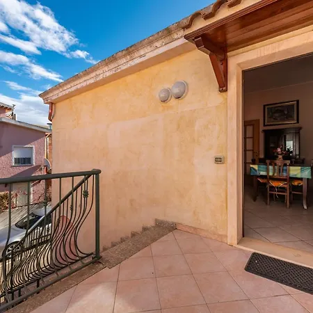 Casa Crispi